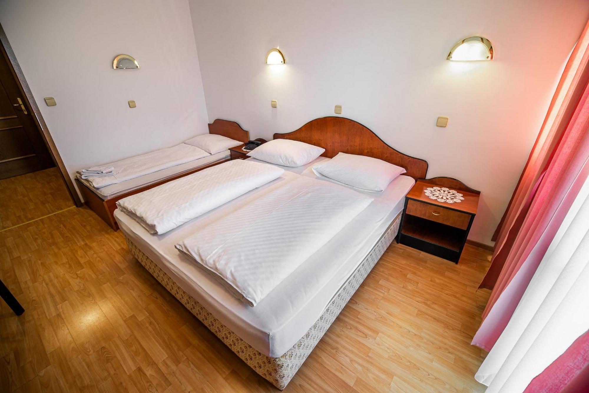 Guesthouse Leski Dvor 레쎄 객실 사진